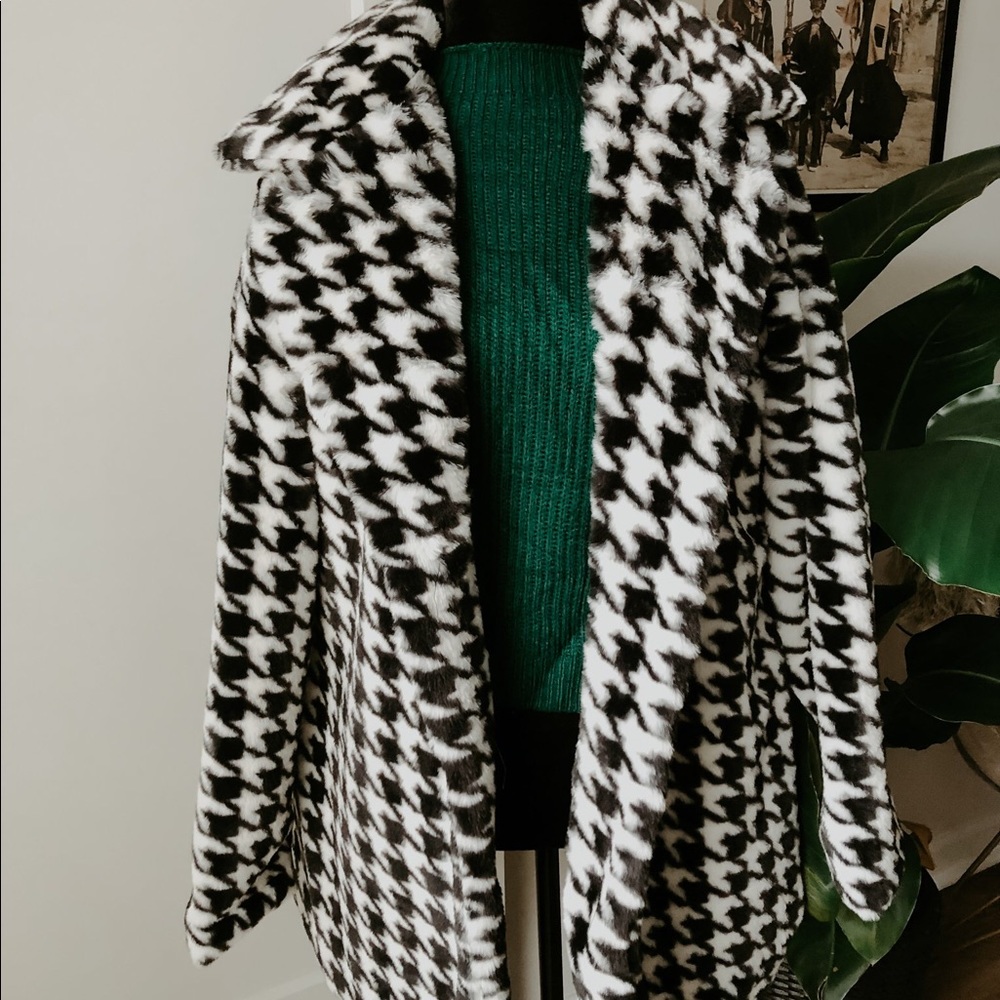 Houndstooth Coat